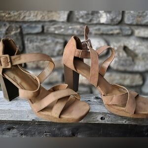 Anne Klein Criss Cross Strap Valta Brown Sandal Heel NWT